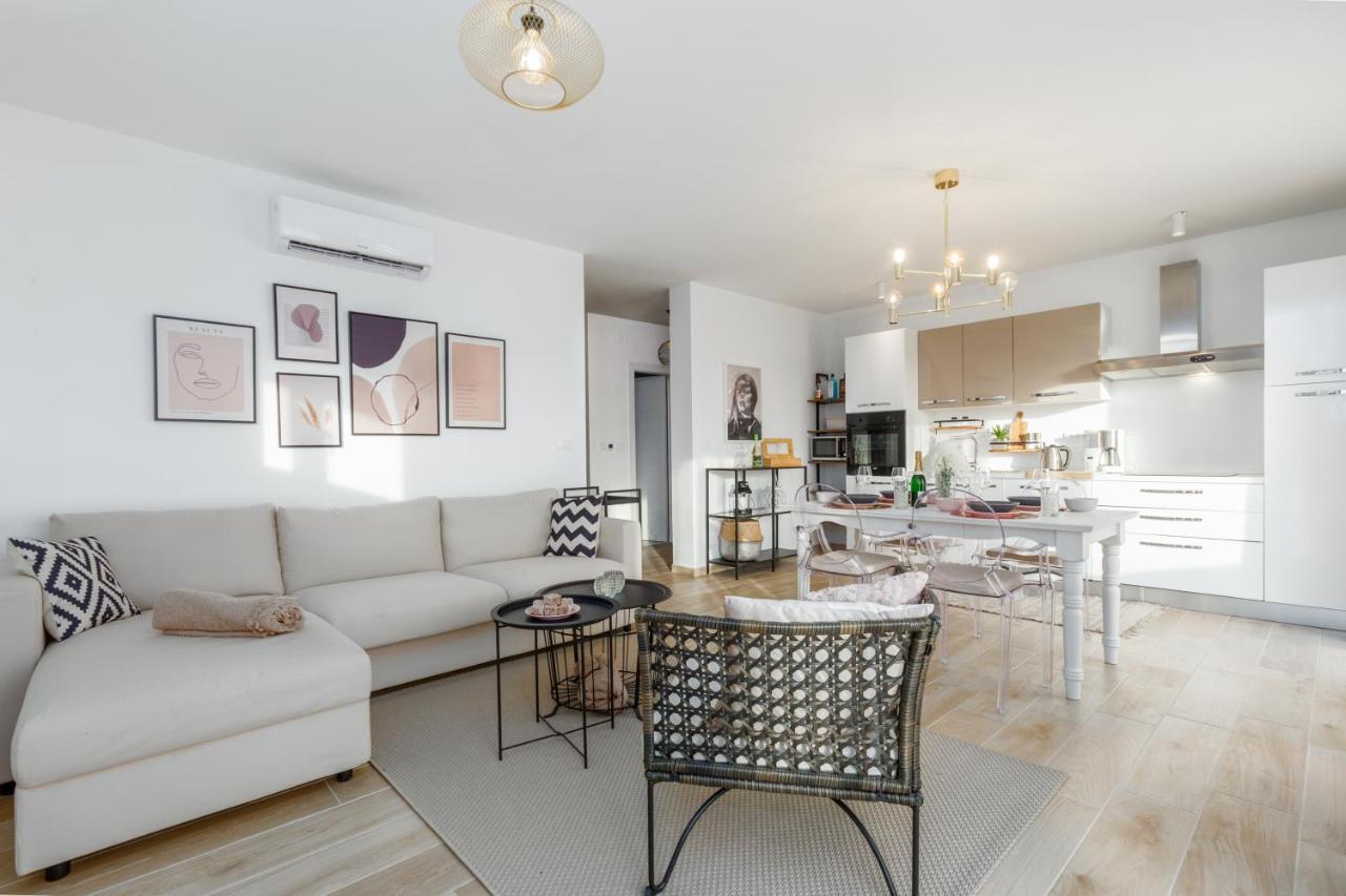 Apartment Eden Medulin Kültér fotó