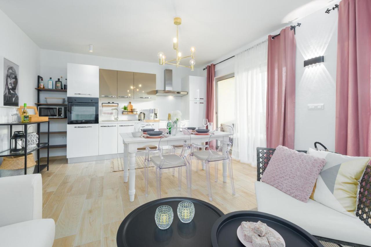 Apartment Eden Medulin Kültér fotó